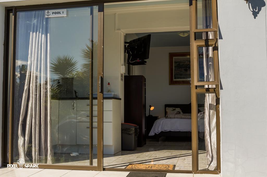 Tyday Accommodation Port Elizabeth Exterior photo