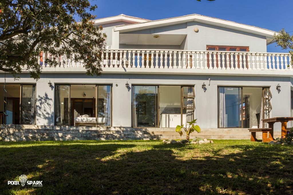 Tyday Accommodation Port Elizabeth Exterior photo