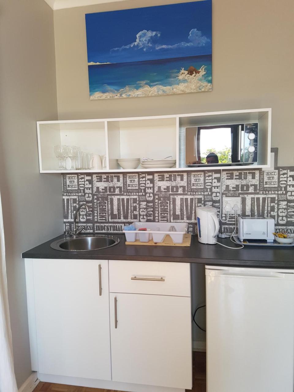 Tyday Accommodation Port Elizabeth Exterior photo